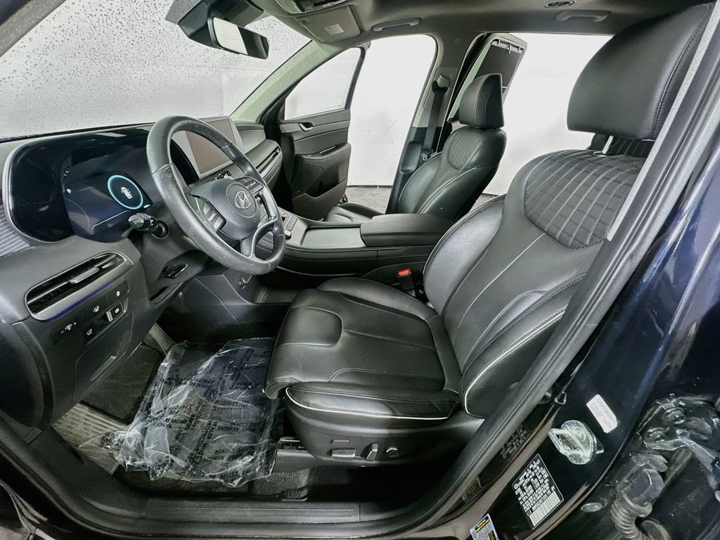 Used 2024 Hyundai Palisade Limited AWD/4WD image 18