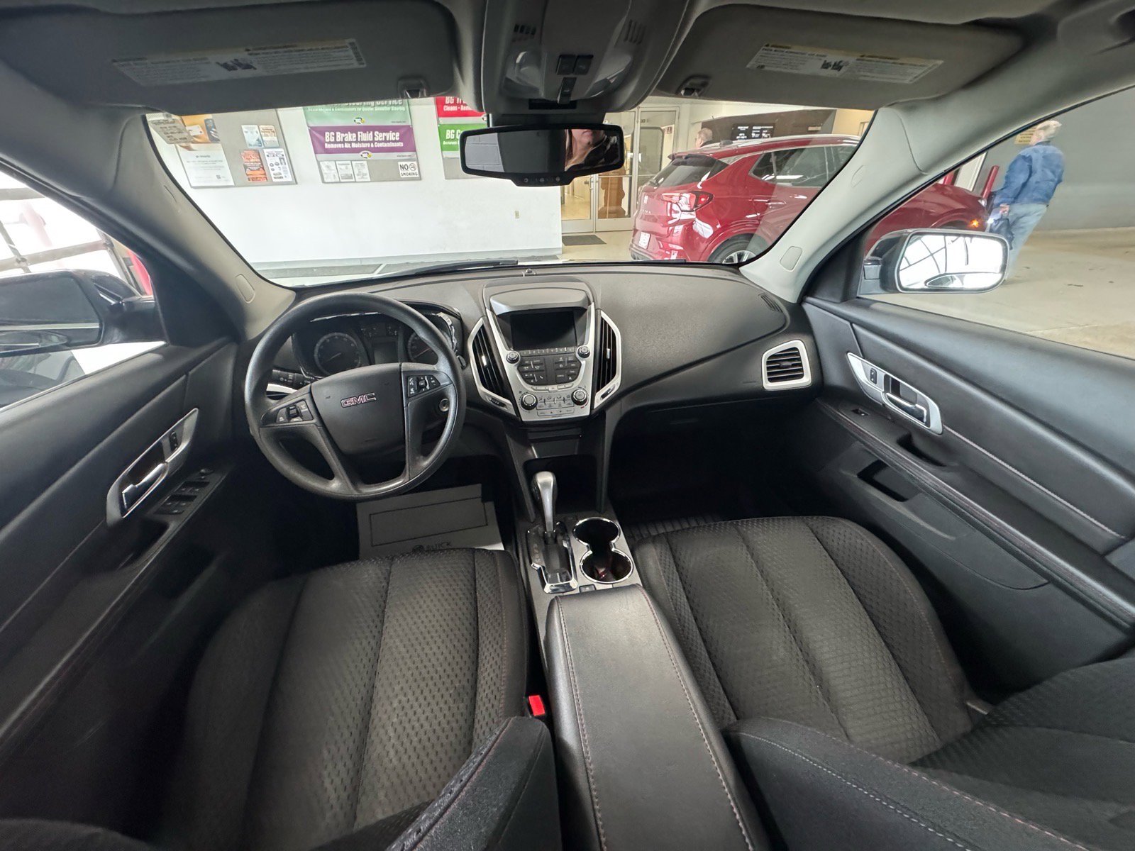 Used 2015 GMC Terrain SLE image 13