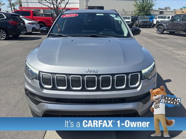 Certified 2022 Jeep Compass Latitude w/ Sun and Sound Group AWD/4WD image 9