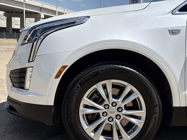 Used 2022 Cadillac XT5 Luxury w/ LPO, Floor Liner Package FWD image 5