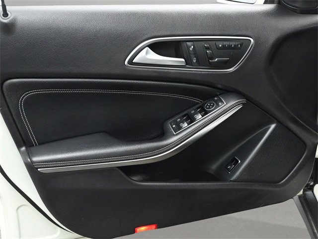 Used 2017 Mercedes-Benz GLA 250 image 9