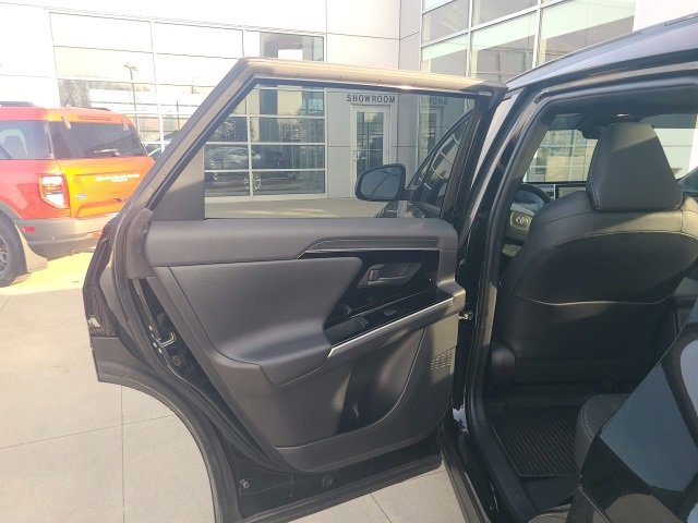 Used 2024 Toyota bZ4X XLE image 14