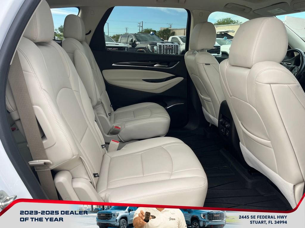 Used 2023 Buick Enclave Premium w/ Experience Buick Package image 18