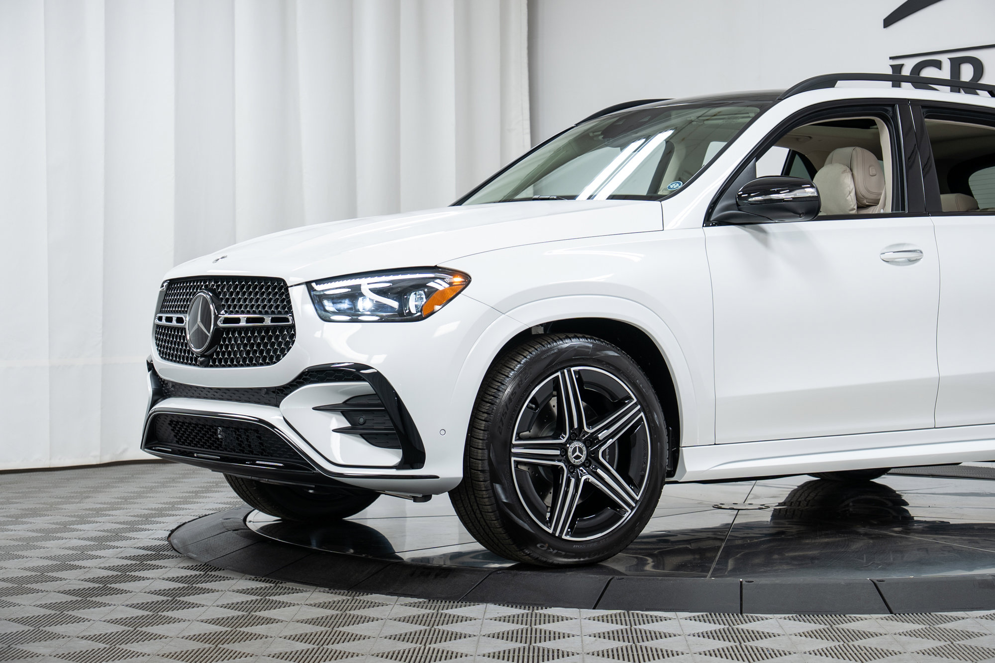 New 2026 Mercedes-Benz GLE 580 4MATIC image 25