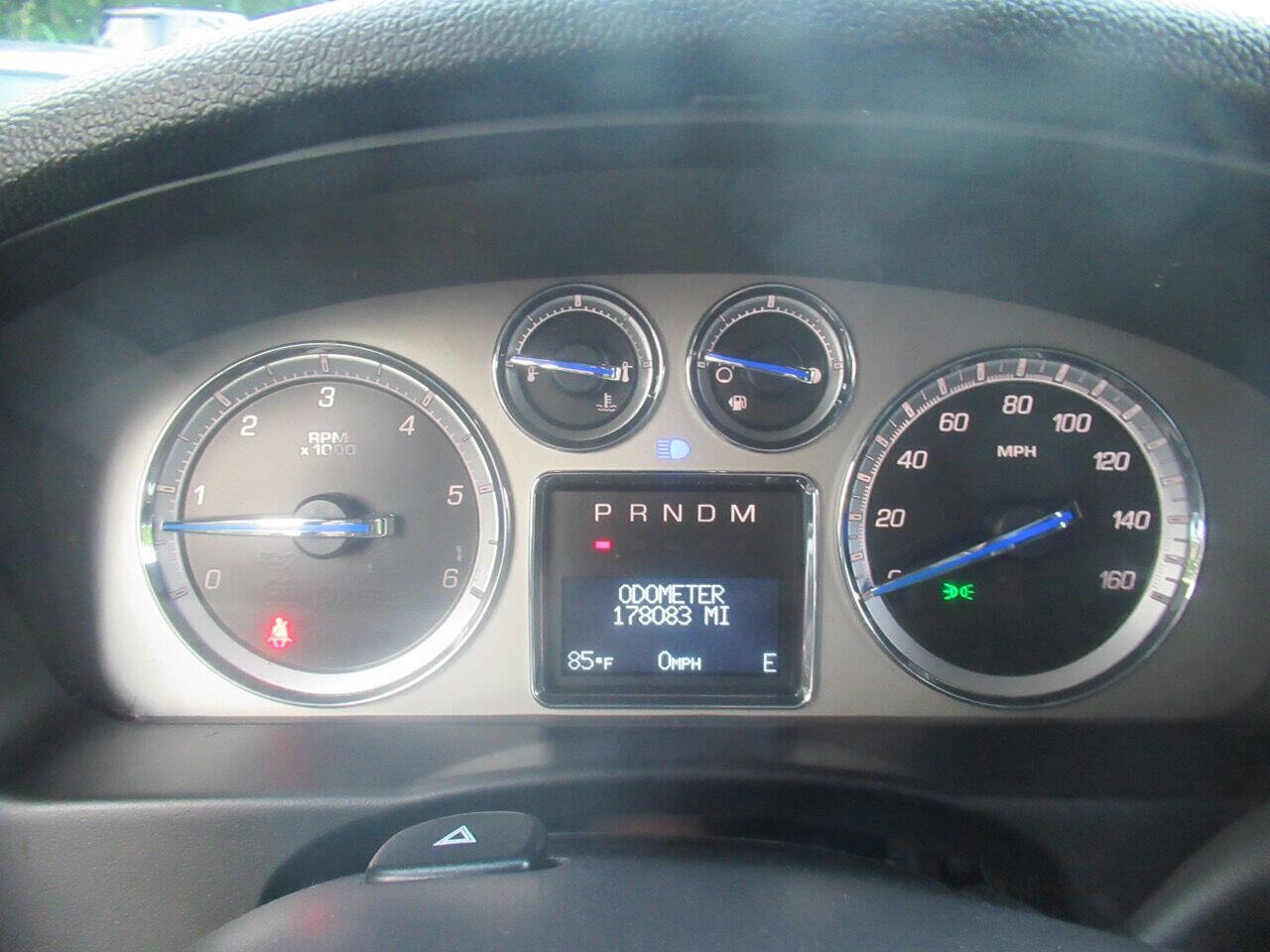 Used 2013 Cadillac Escalade ESV AWD w/ Livery Package image 19