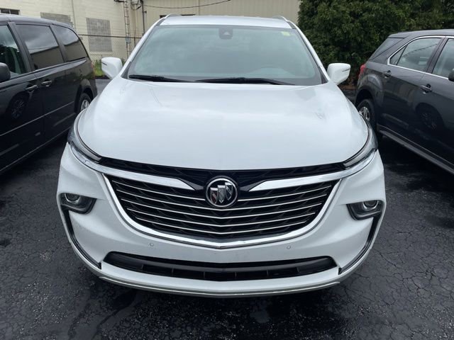 Used 2023 Buick Enclave Essence FWD image 11