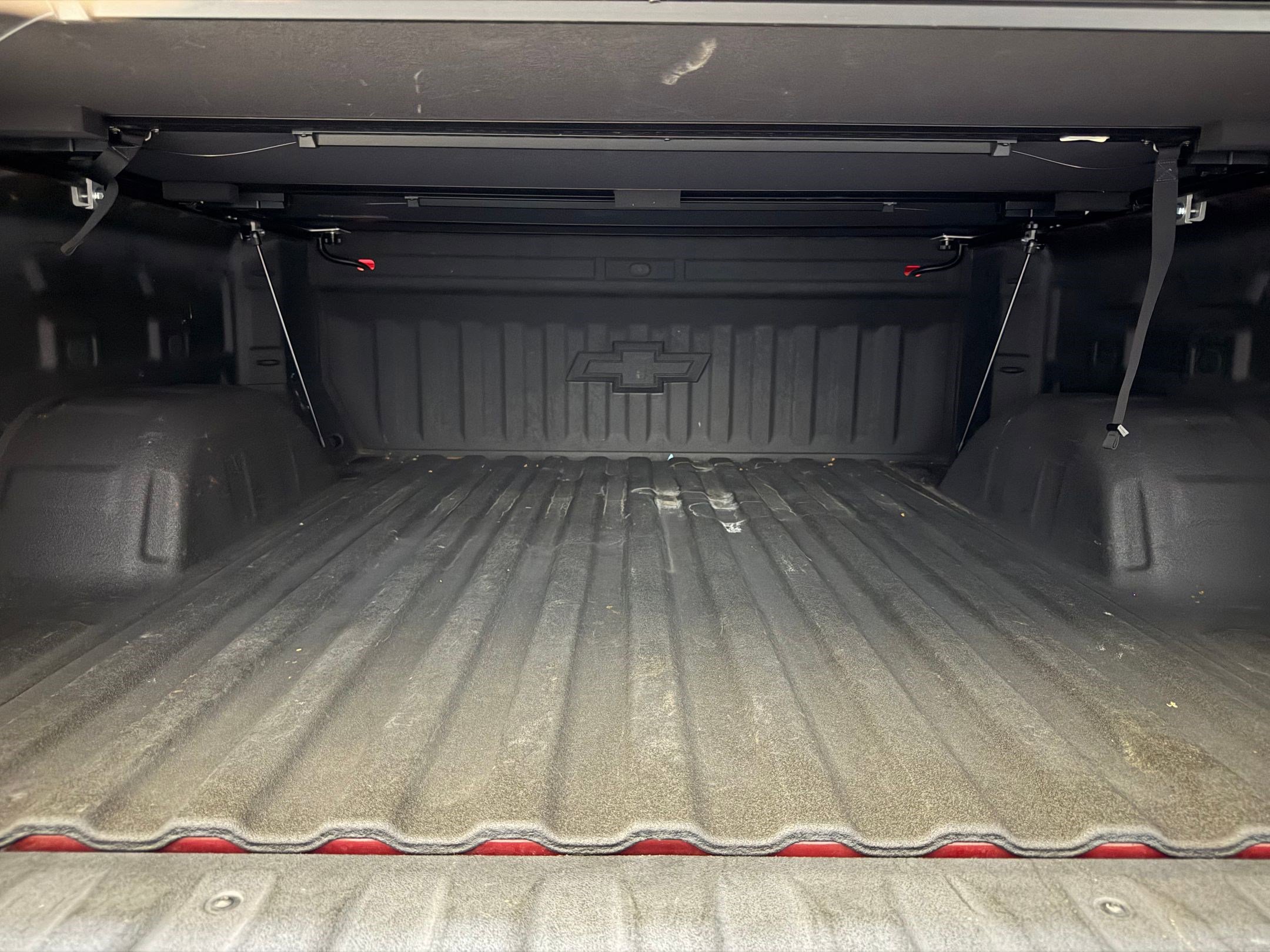 Used 2022 Chevrolet Silverado 1500 RST AWD/4WD image 37