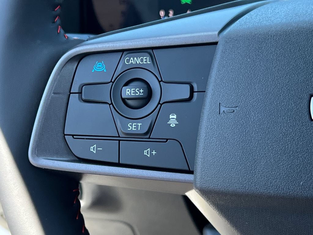 New 2026 Nissan Sentra SR w/ SR Premium Package FWD image 23