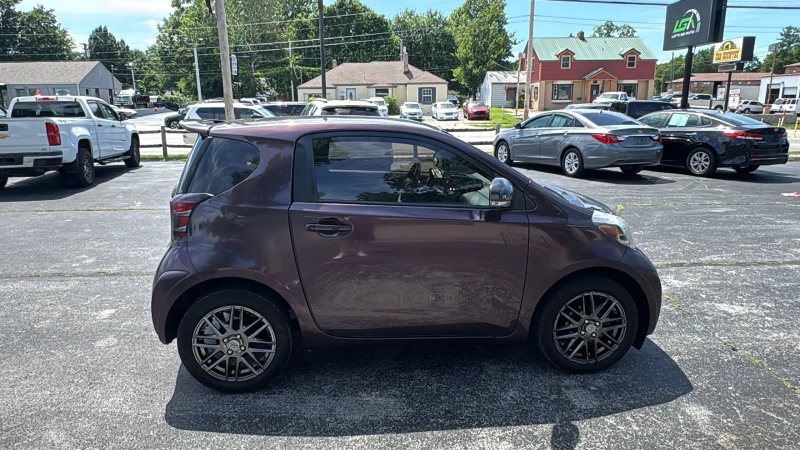 Used 2012 Scion iQ w/ Rear Speaker Pkg FWD image 8