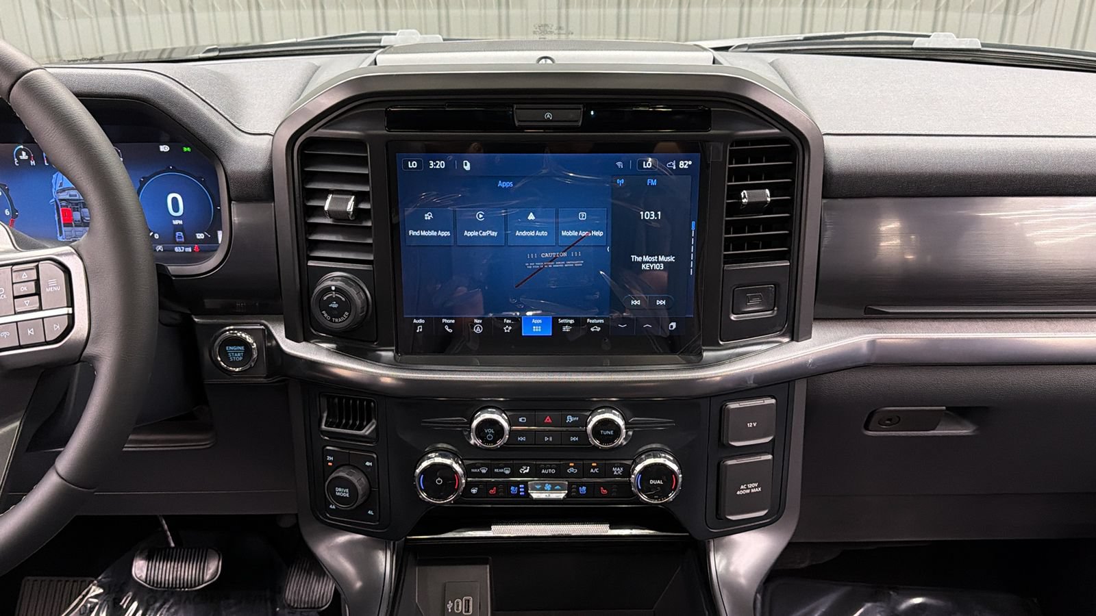 Used 2026 Ford F150 Lariat AWD/4WD image 27