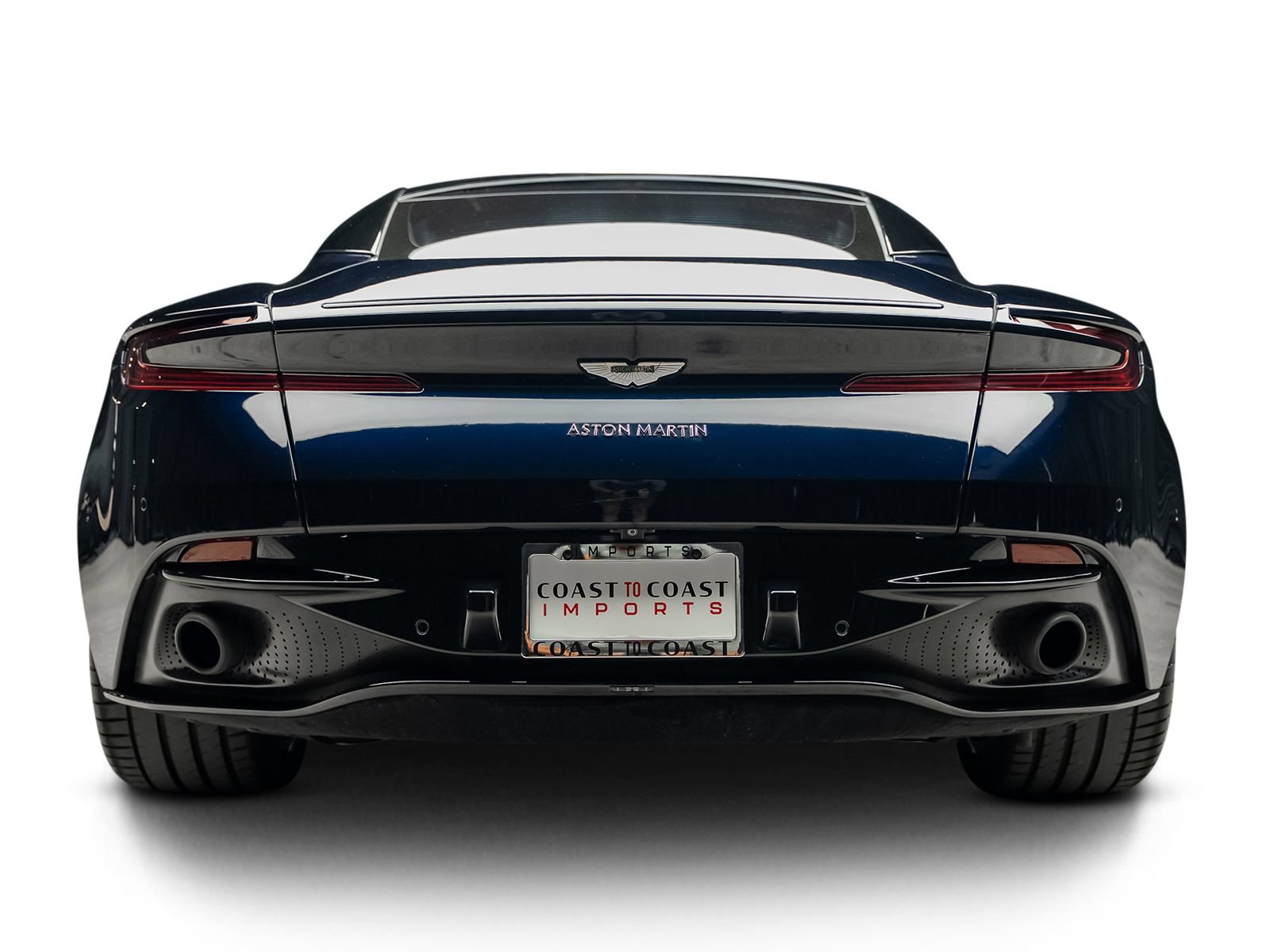 Used 2017 Aston Martin DB11 V12 RWD image 11