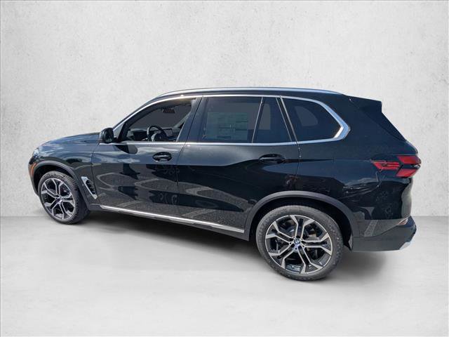 New 2026 BMW X5 sDrive40i image 5
