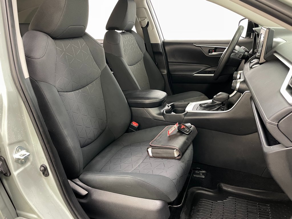 Used 2020 Toyota RAV4 XLE w/ All Weather Liner Package image 36