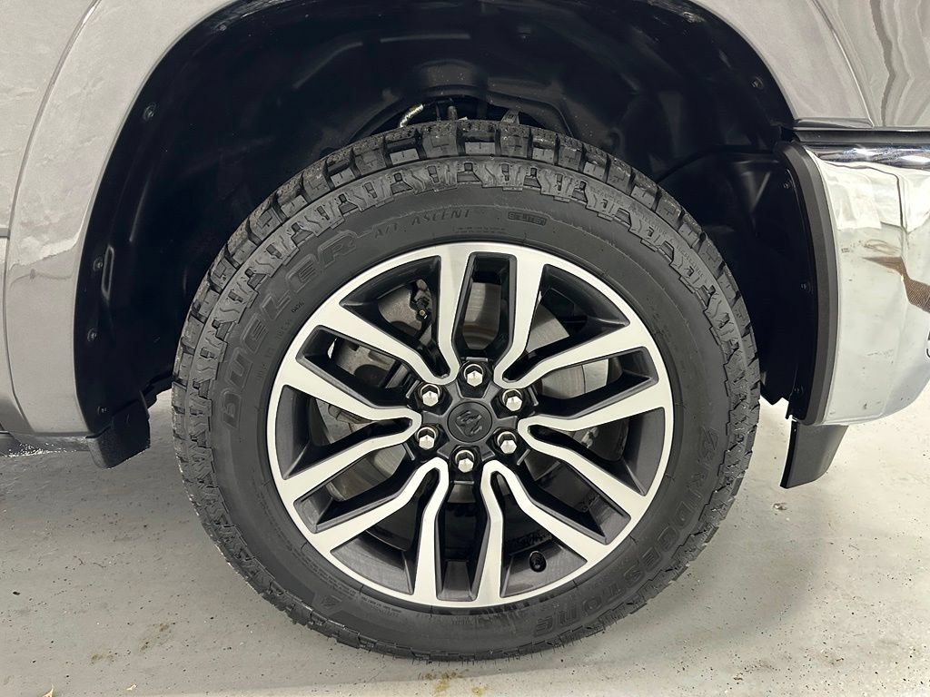 Used 2026 RAM 1500 Limited AWD/4WD image 61