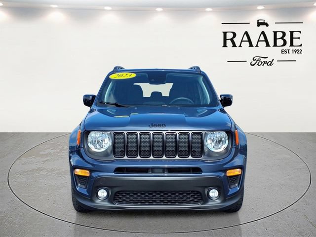 Used 2023 Jeep Renegade Altitude w/ Convenience Group I AWD/4WD image 2