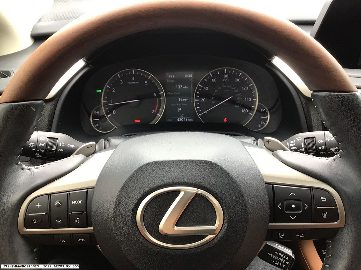 Used 2022 Lexus RX 350 FWD w/ Premium Package image 13
