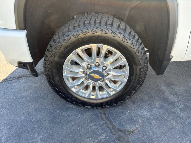 Used 2023 Chevrolet Silverado 2500 High Country w/ Z71 Off-Road Package AWD/4WD image 27