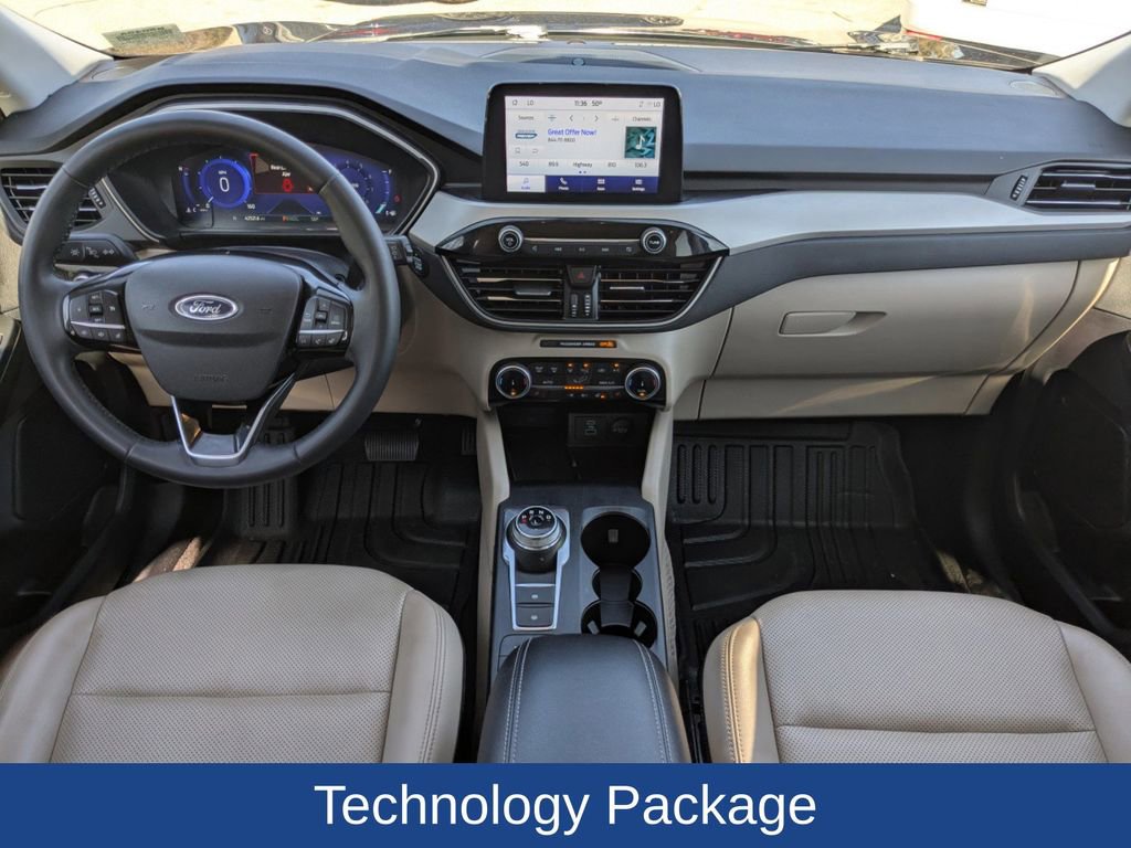 Certified 2022 Ford Escape SEL w/ Technology Package image 19