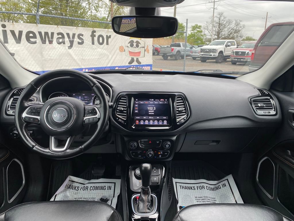 Used 2020 Jeep Compass Limited w/ Safety & Security Group AWD/4WD image 18