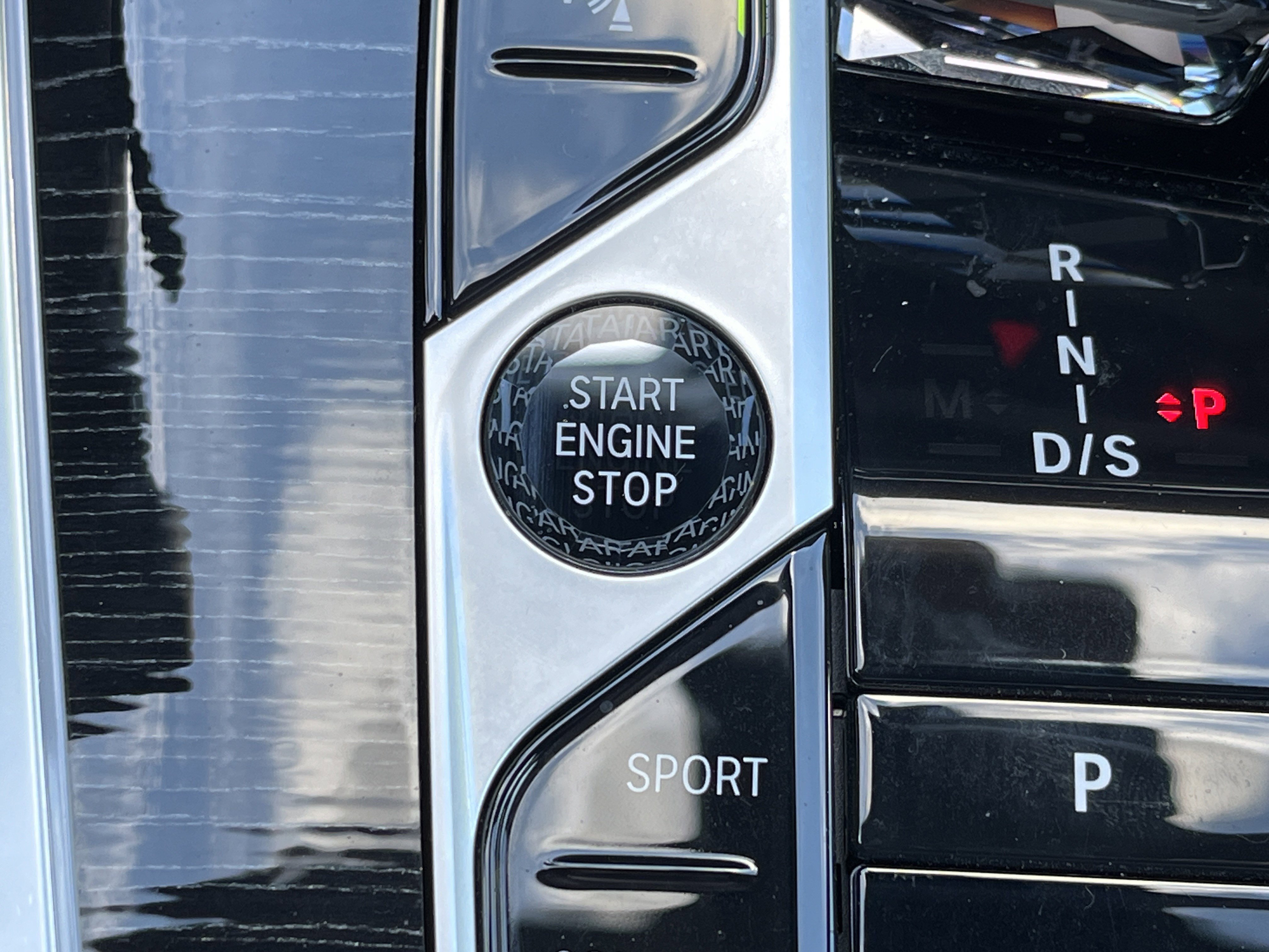 Certified 2024 BMW X7 M60i w/ Executive Package image 11