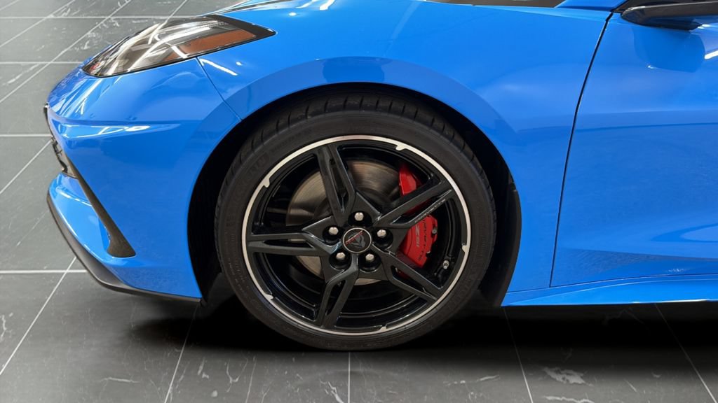 Used 2022 Chevrolet Corvette Stingray Premium Cpe w/ Z51 Performance Package RWD image 23