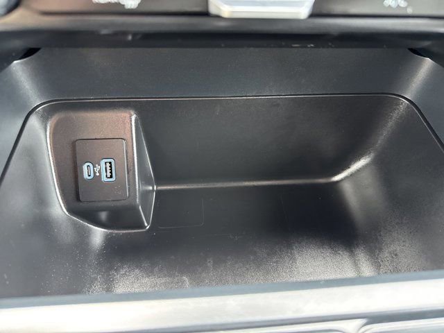 Used 2024 Ford F150 XLT w/ Mobile Office Package image 25