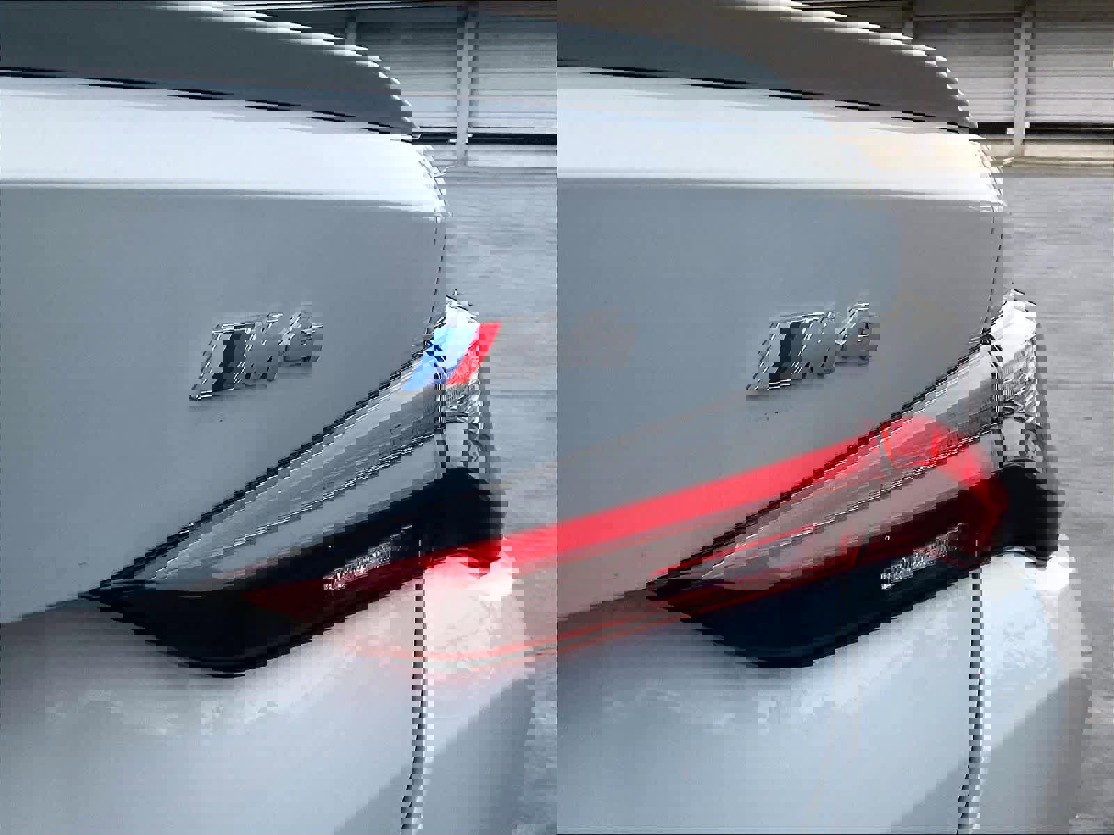 Used 2023 BMW M4 Coupe w/ M Driver's Package image 11