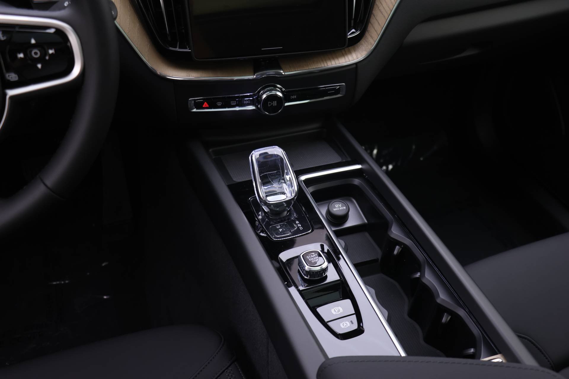 New 2026 Volvo XC60 B5 Plus w/ Protection Package Premier image 12