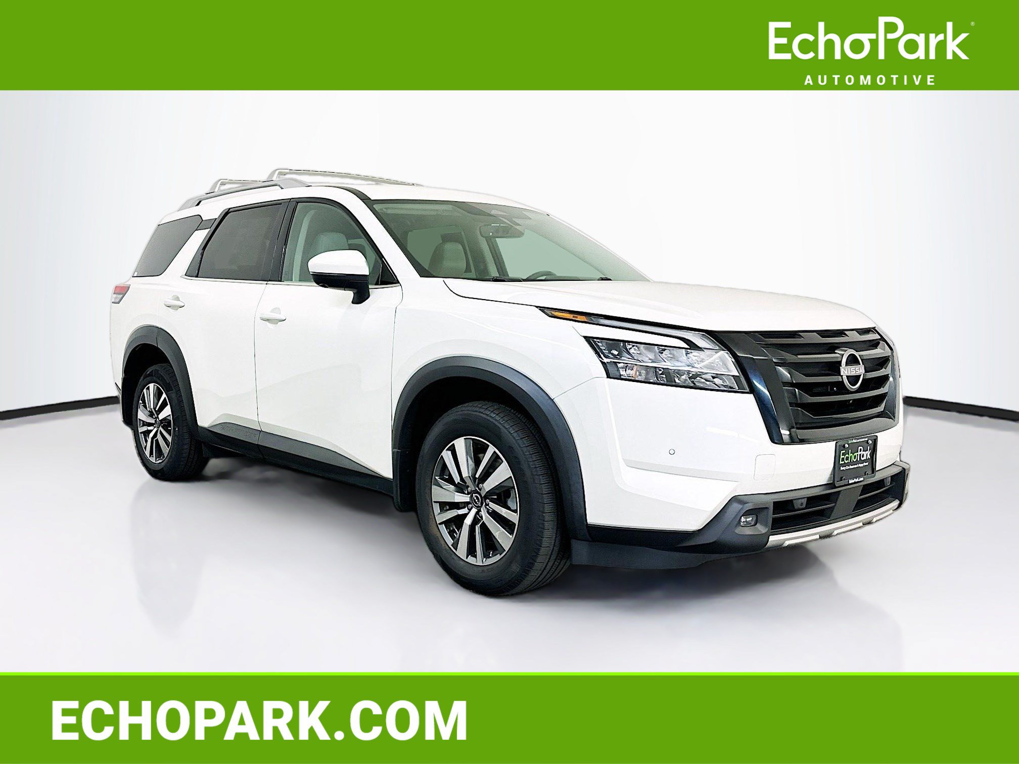 Used 2023 Nissan Pathfinder SL w/ Black Appearance Package