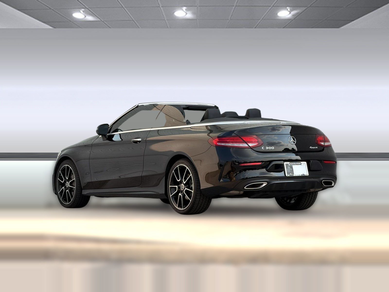 Used 2020 Mercedes-Benz C 300 4MATIC Cabriolet image 3