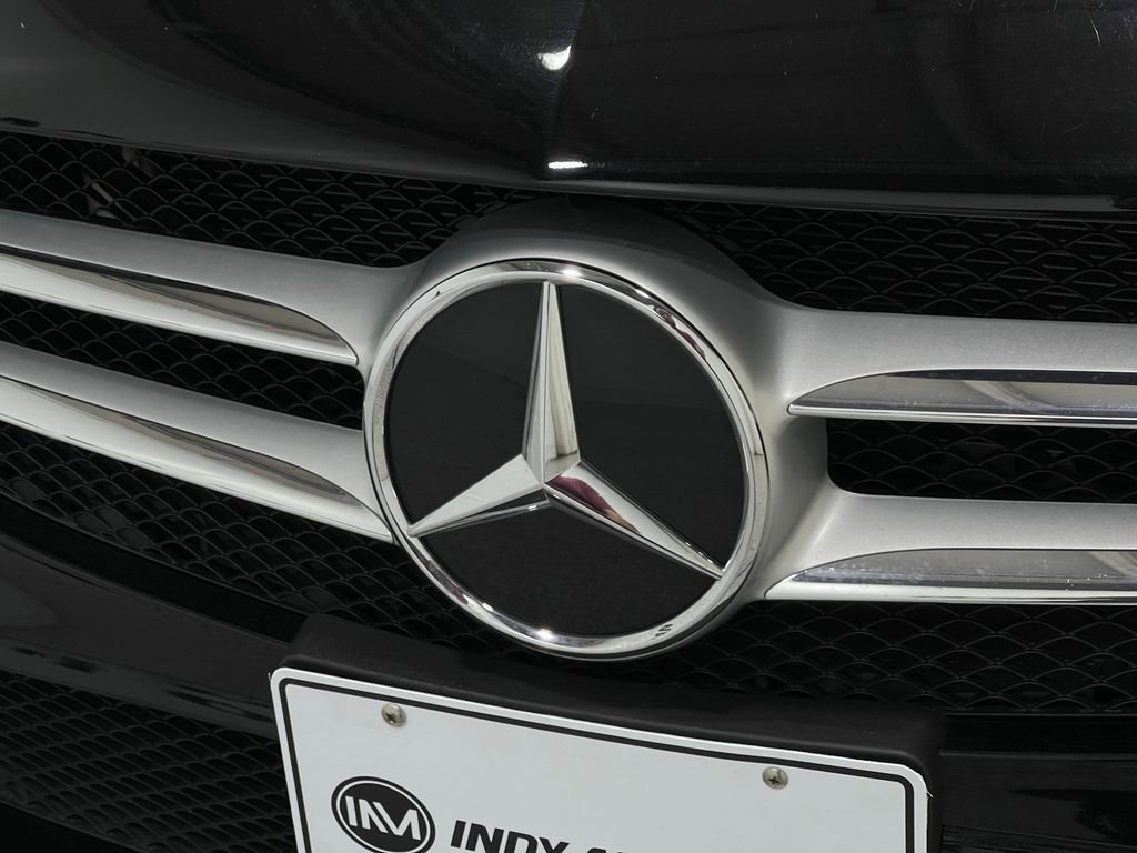 Used 2019 Mercedes-Benz C 300 4MATIC Sedan image 36