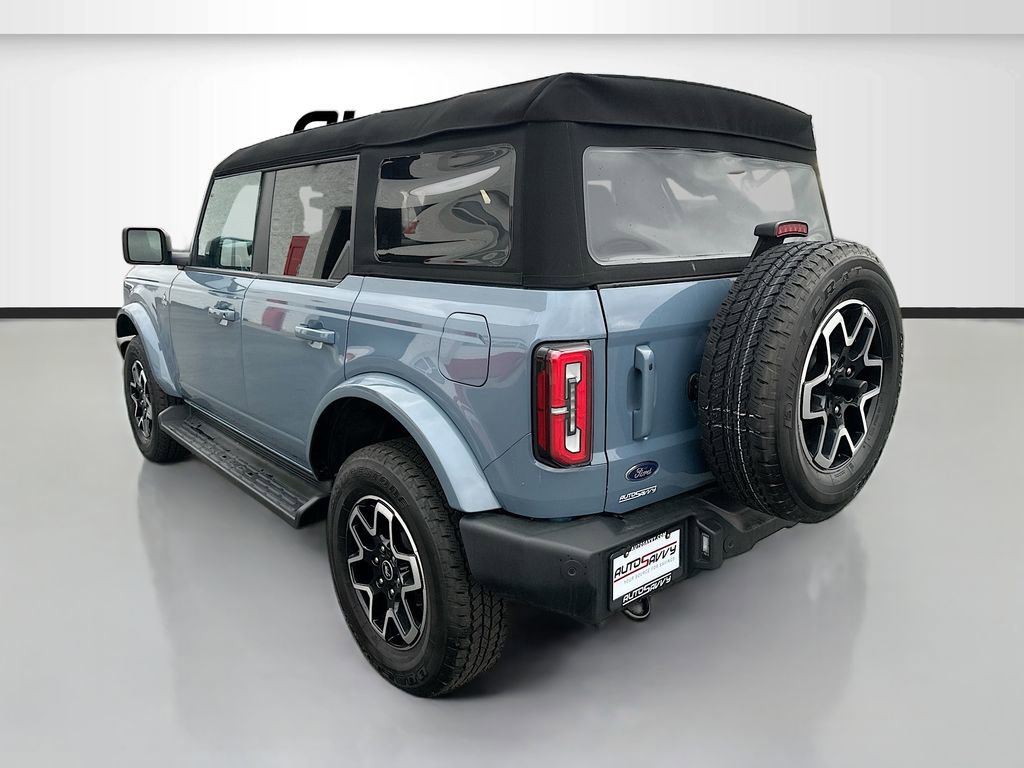 Used 2025 Ford Bronco Outer Banks AWD/4WD image 5