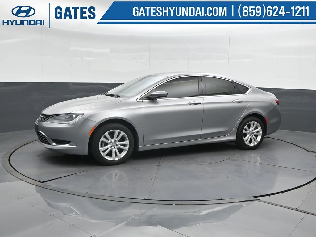 Used 2016 Chrysler 200 Limited image 7