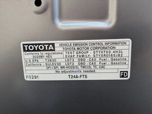 Certified 2025 Toyota Grand Highlander AWD Hybrid image 27