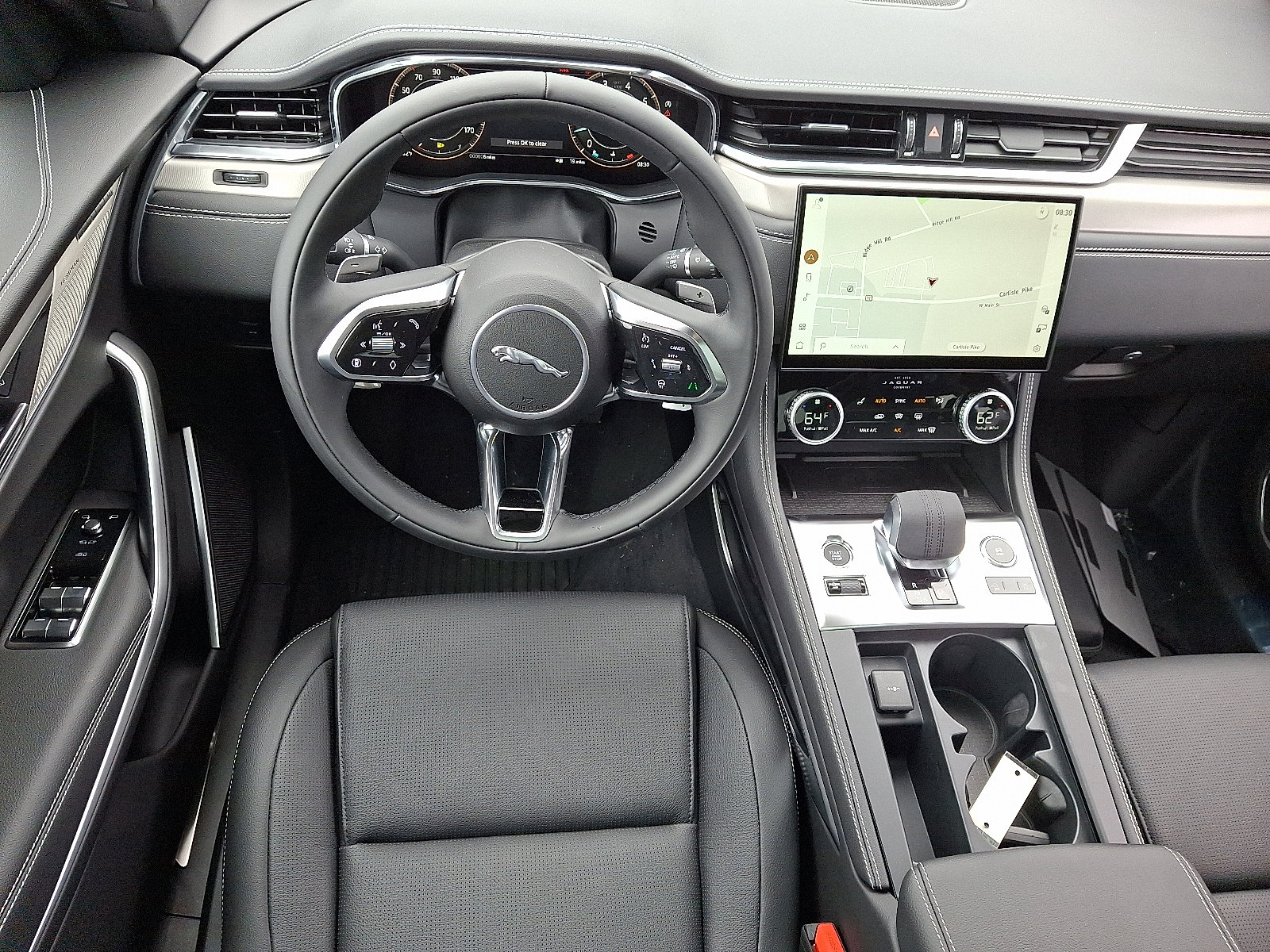 New 2026 Jaguar F-PACE R-Dynamic S image 9