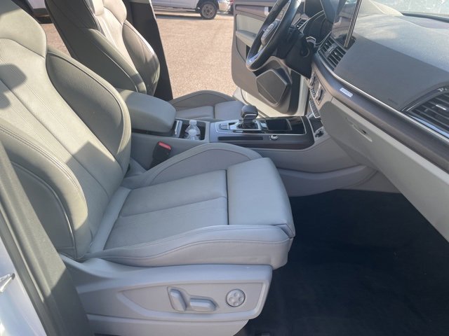 Used 2022 Audi Q5 2.0T Premium Plus w/ Premium Plus Package image 17
