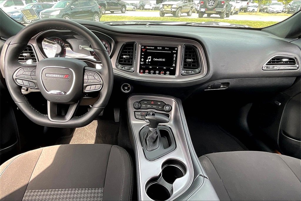 Used 2023 Dodge Challenger GT w/ Performance Handling Group image 15