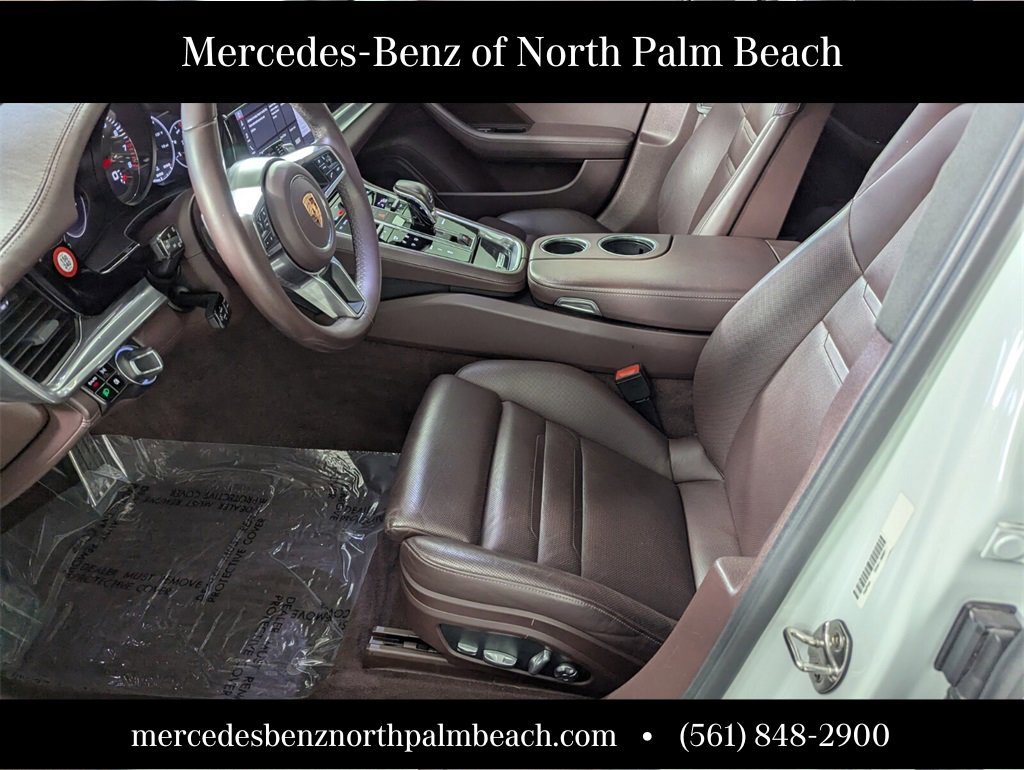 Used 2018 Porsche Panamera 4S image 9