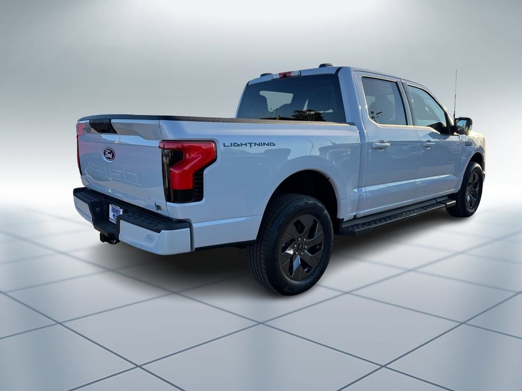 New 2025 Ford F150 Lightning Flash AWD/4WD image 4