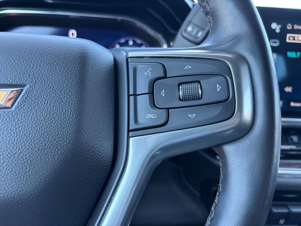 Used 2024 Chevrolet Silverado 2500 LTZ w/ LTZ Convenience Package image 19