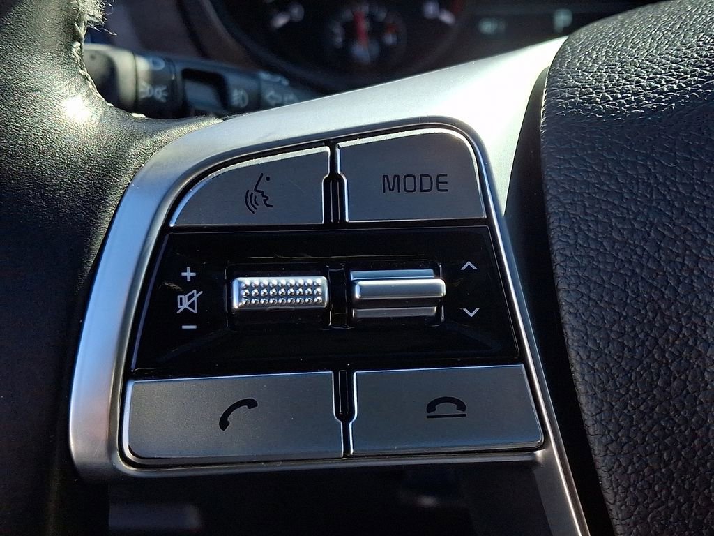 Used 2021 Kia Telluride SX w/ SX Prestige Package image 23