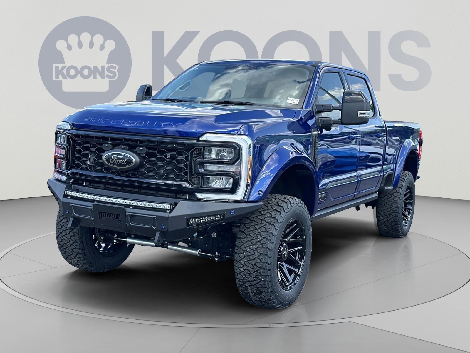 New 2026 Ford F250 Lariat w/ Black Appearance Package