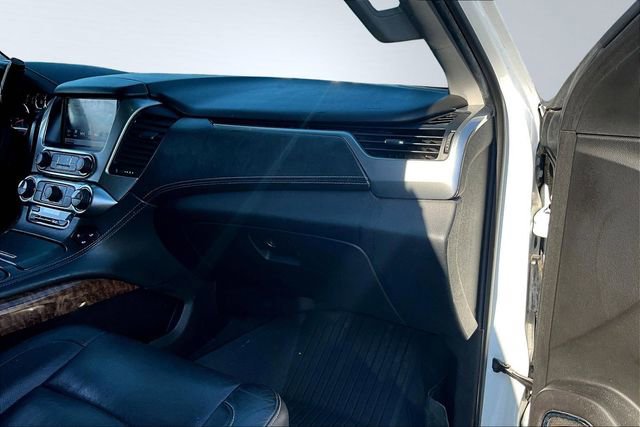 Used 2020 Chevrolet Suburban Premier image 27