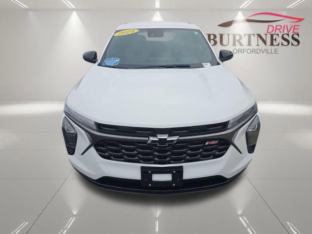 Certified 2024 Chevrolet Trax RS image 3