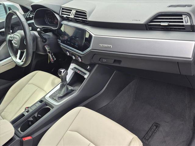 Used 2022 Audi Q3 2.0T Premium image 20