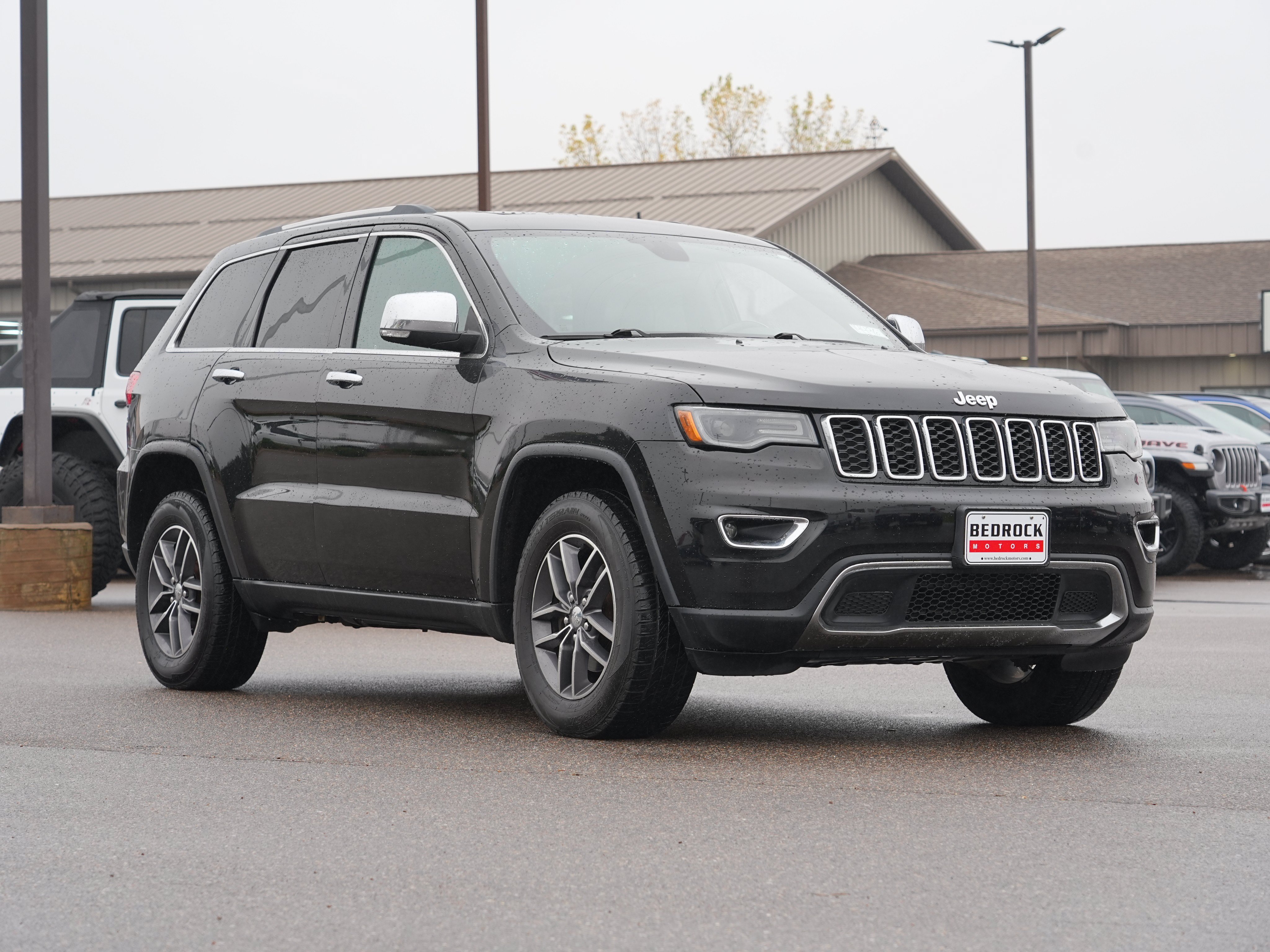 Used 2017 Jeep Grand Cherokee Limited w/ Luxury Group II