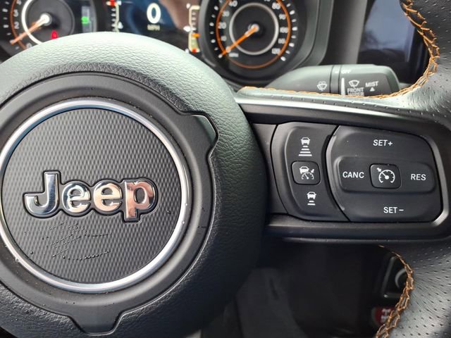 Certified 2024 Jeep Gladiator Mojave image 29