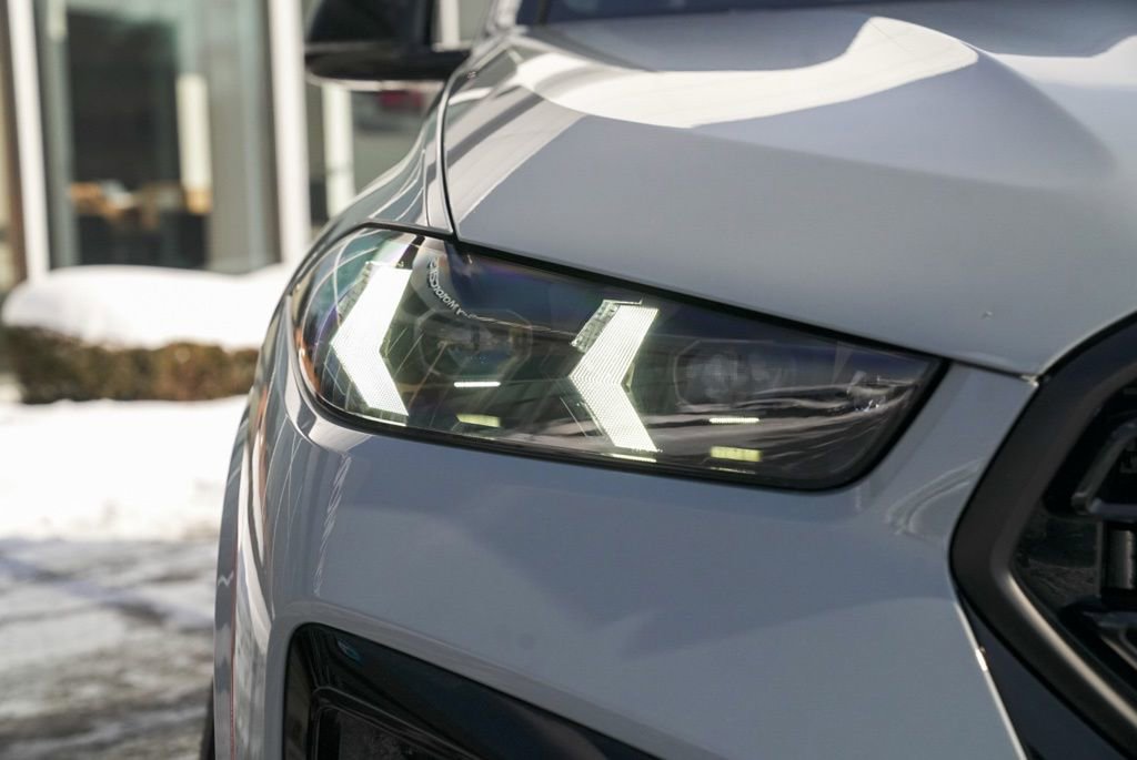 Used 2026 BMW X5 M Competition w/ Executive Package image 27