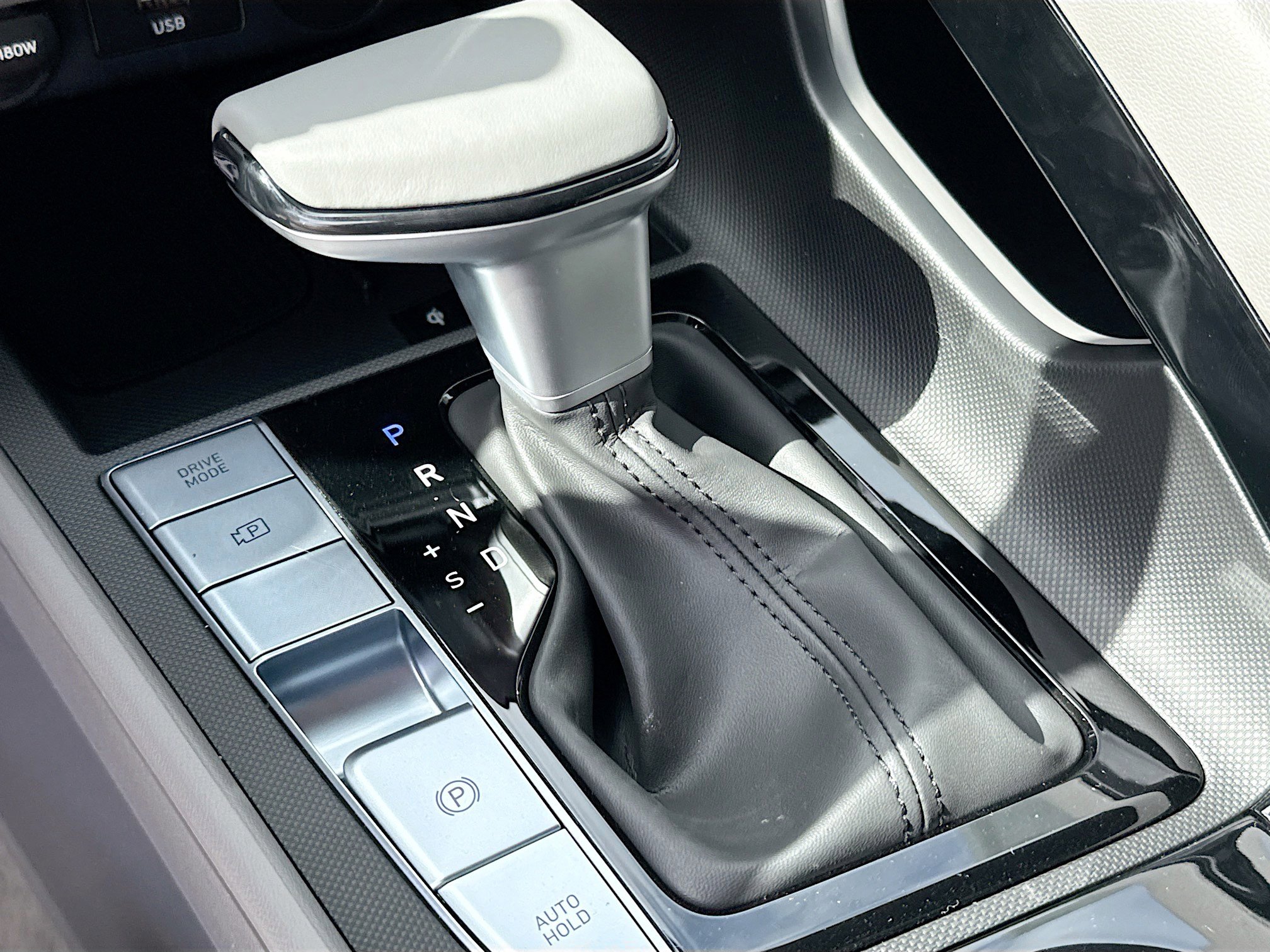 New 2026 Hyundai Elantra Sport FWD image 27