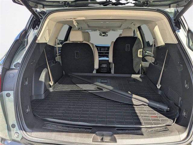Used 2022 Buick Enclave Essence w/ Experience Buick Package image 8
